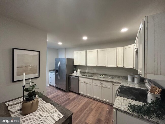 Photo - 504 Laurens St