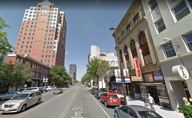 Photo - 819 Elm St Unit 12