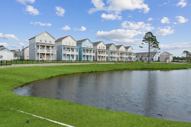 Photo - Hamlet Barclay West - Homes & Townhomes fo...