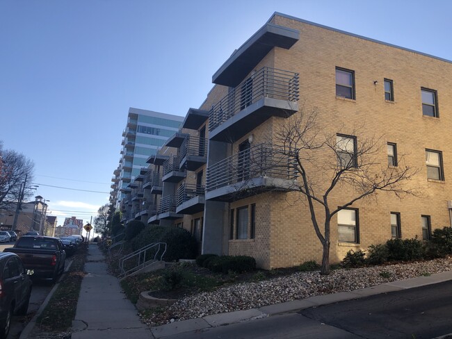 Photo - 4540 Broadway Blvd Condo Unit 3N 4536