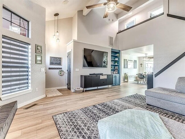 Photo - 2912 Canyon Oaks Ct