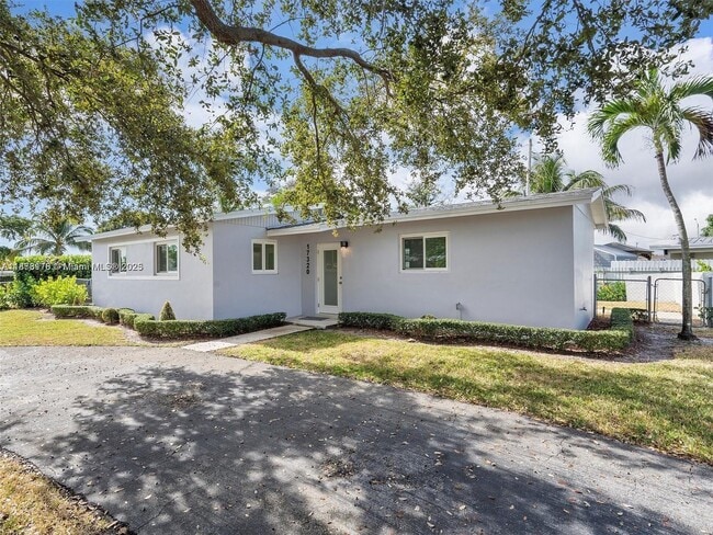 Photo - 17320 NW 80th Ave