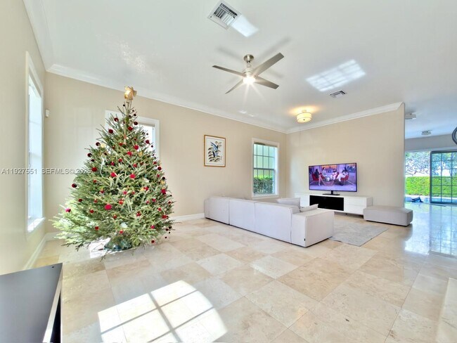 Photo - 1317 SW 23rd St