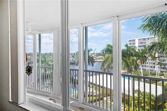Building Photo - 3300 S Ocean Blvd Unit 621-C Rental