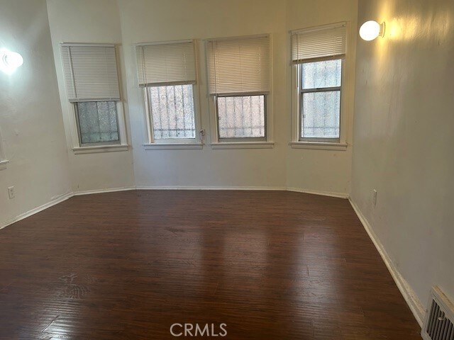 Building Photo - 312 S Commonwealth Ave Rental