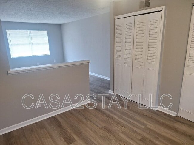 Photo - 329 Redmar Blvd Unidad 11