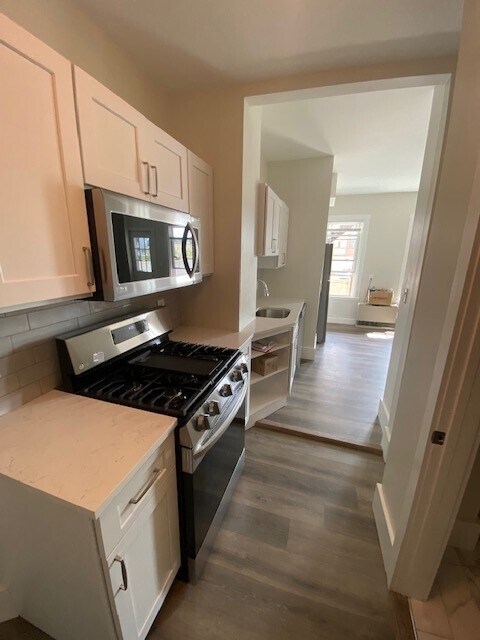 Building Photo - 100 H St Unit 1 Rental