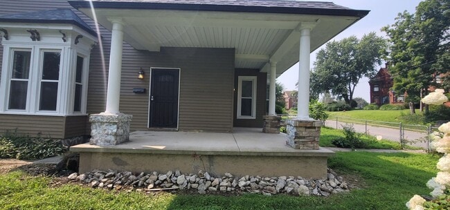 Photo - 615 N 22nd St Unidad #A
