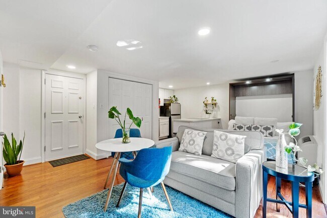 Photo - 1511 22nd St NW Unit 15