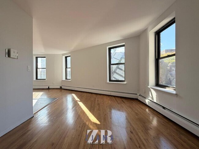 Photo - 1 bedroom in BROOKLYN NY 11226 Unit 3E