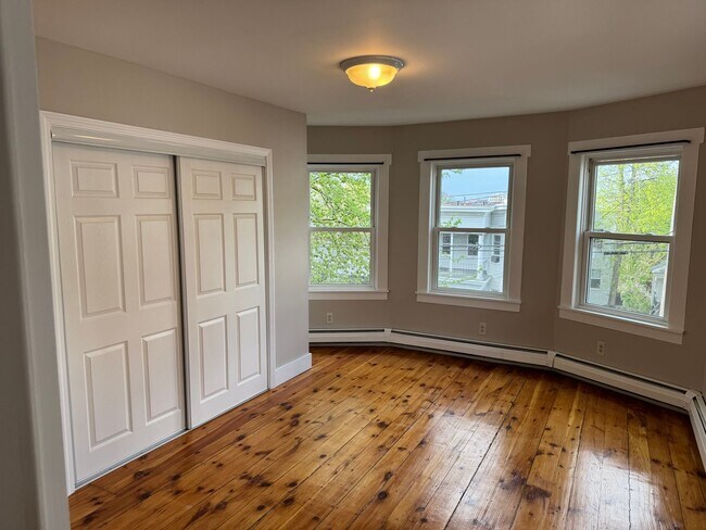 Photo - 130 S Elm St Apartment Unit 2