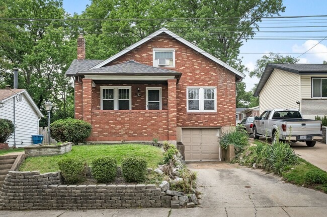 Building Photo - 324 Emmett Ave