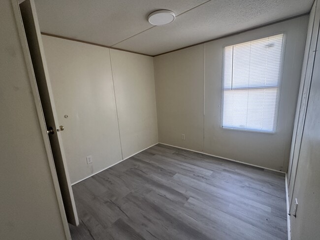 Photo - 7410 Olin Rd