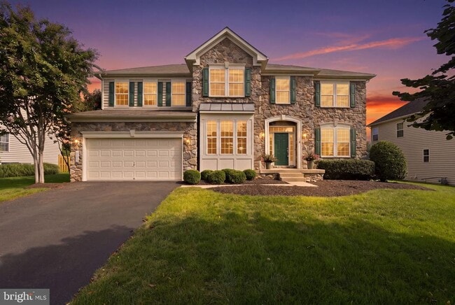 Building Photo - 42222 Cameron Parish Dr