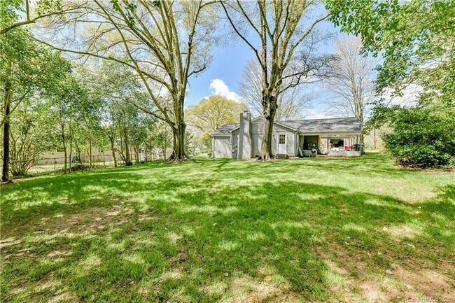 Photo - 4201 Seaforth Dr