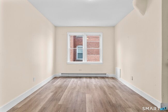 Photo - 313 High St Unit 1N