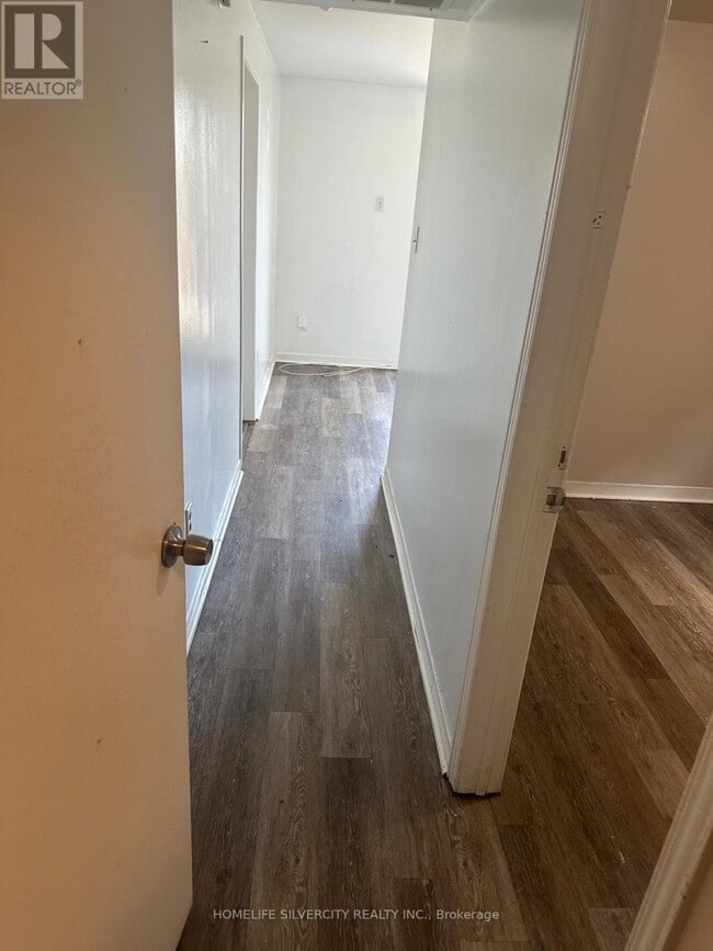 Photo - 31 Lakeland Dr