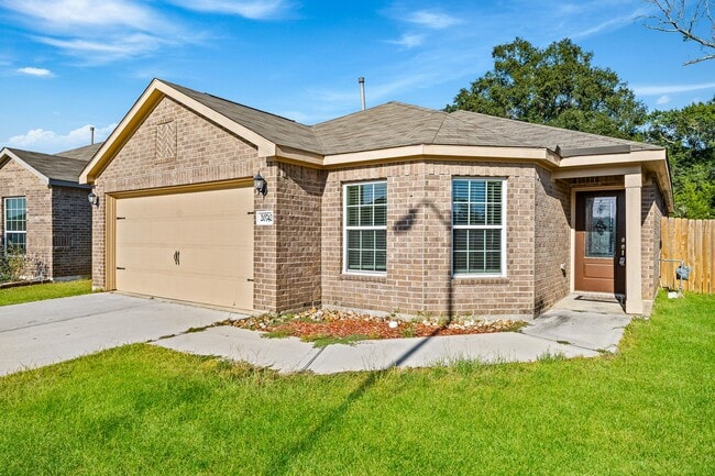 Photo - 20742 Nala Bear Dr