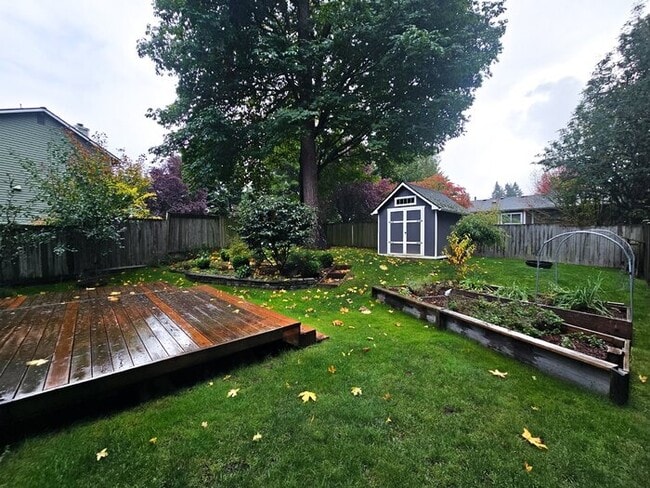 Photo - Townhome in Fin Hill- 2 Large Master Bedrooms, 2 Car Garage, Fully Fenced Yard, AC