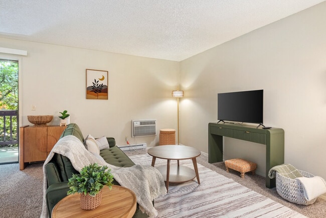 Photo - 2348 S Vermont St Unit SI ID1510989P