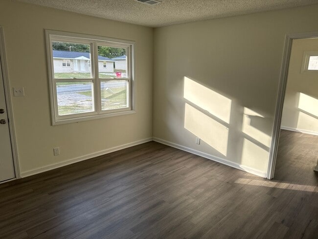 Photo - 3557 Fair St Unidad A