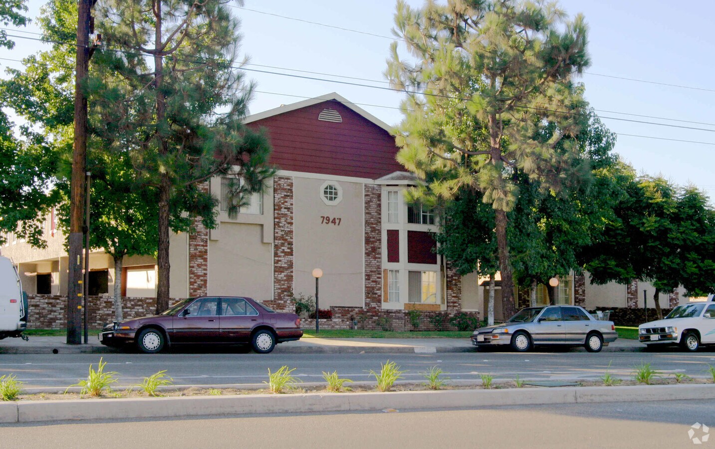 Photo - 7943-7957 Garfield Ave Apartments