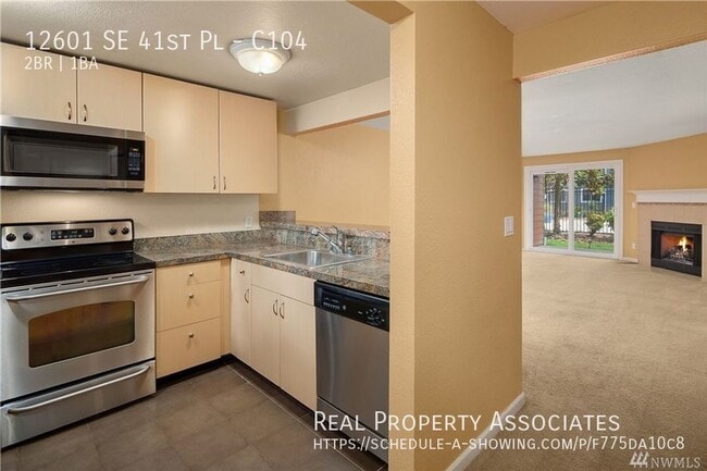 Photo - 12601 SE 41st Pl