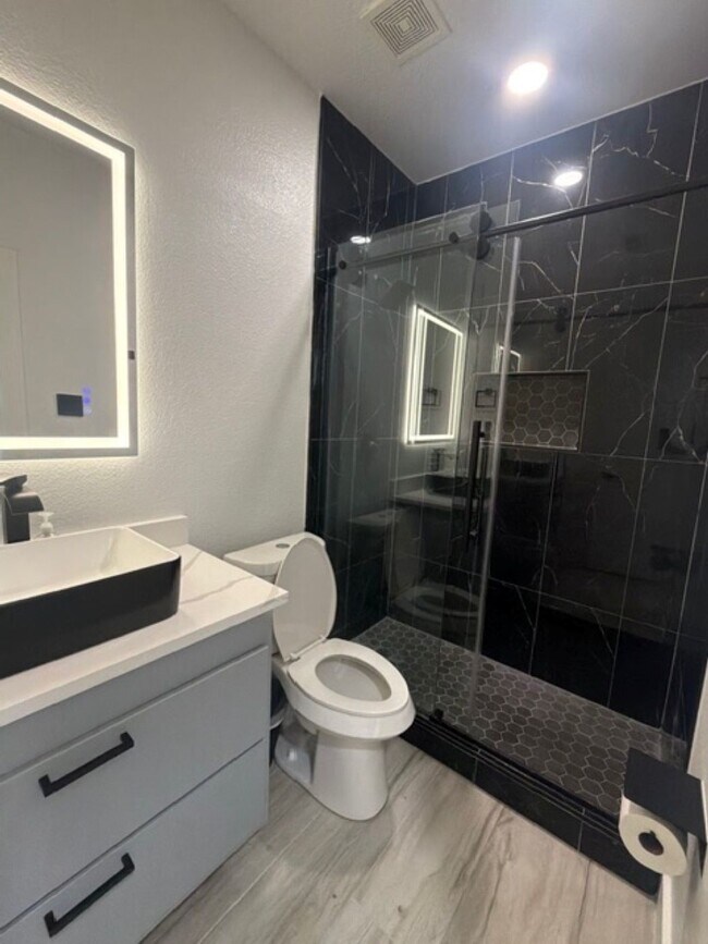 Photo - 38 Aria Ln