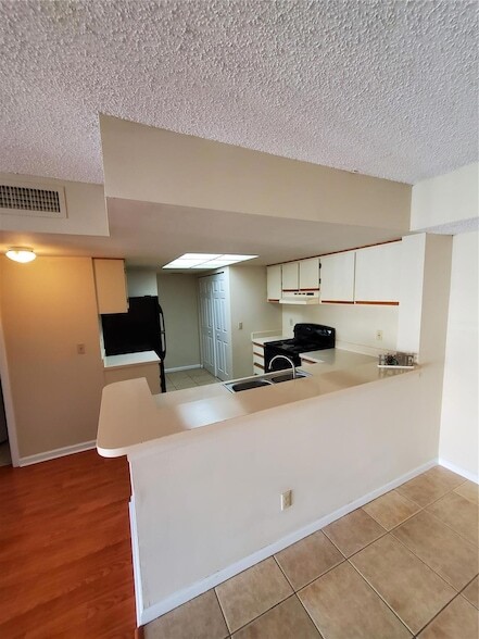 Photo - 9250 W Atlantic Blvd Condominio Unidad 922