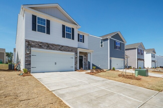 Photo - Brand New SFH in Steel Creek