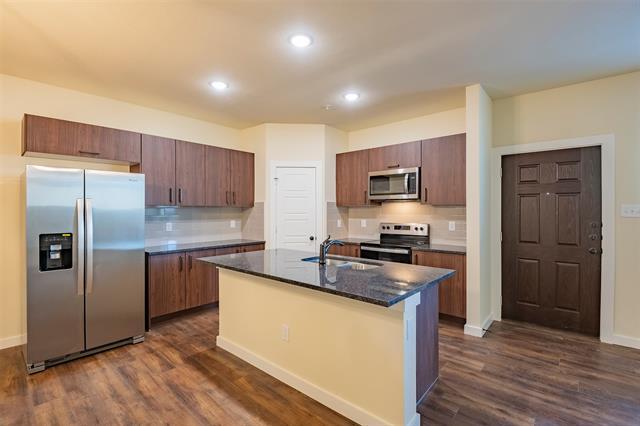 Photo - 713 Wheatfield Dr