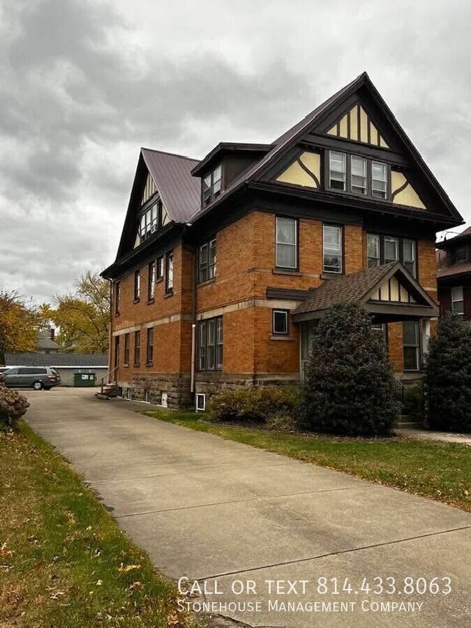 422 West 10-8 - 422 West 10-8 Unit 8