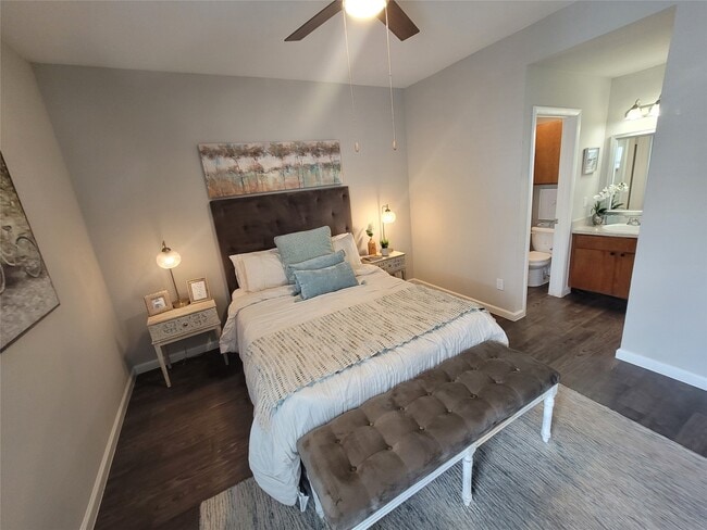 Photo - 7250 W Greens Rd Unidad 707