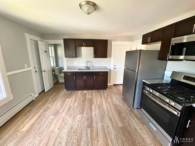 Photo - 8 Frederick St Unidad Apt 2F