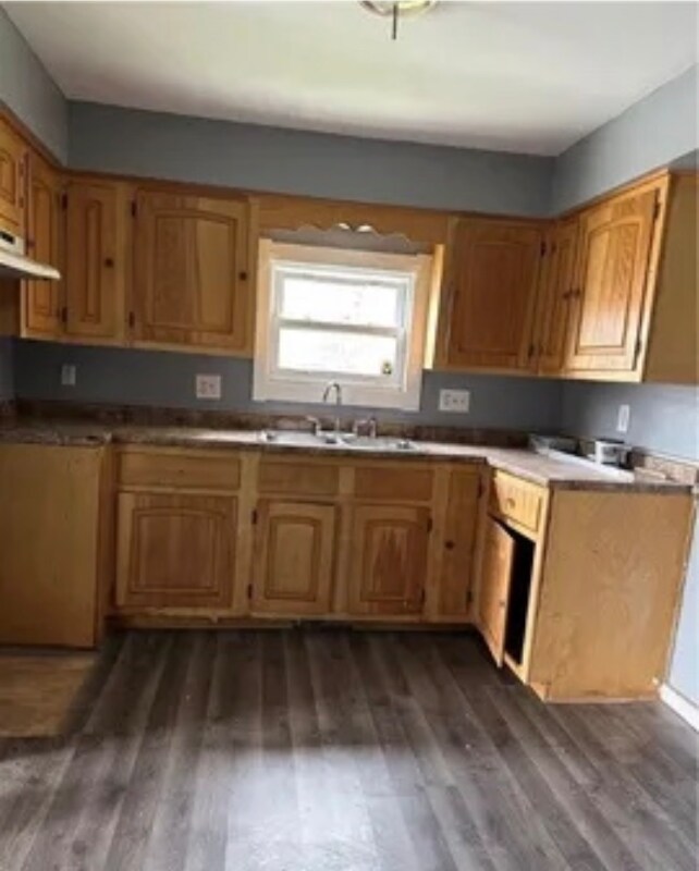 Photo - 209 Steadman St