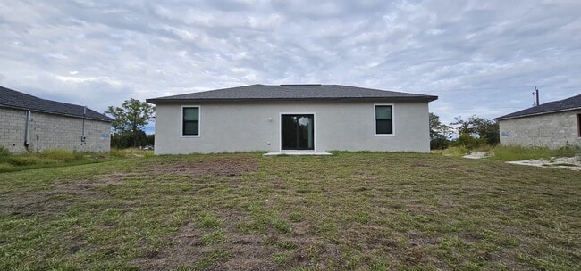 Photo - 611 Greenbriar Blvd