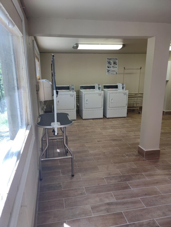 Great 24/7 Private Laundry Center