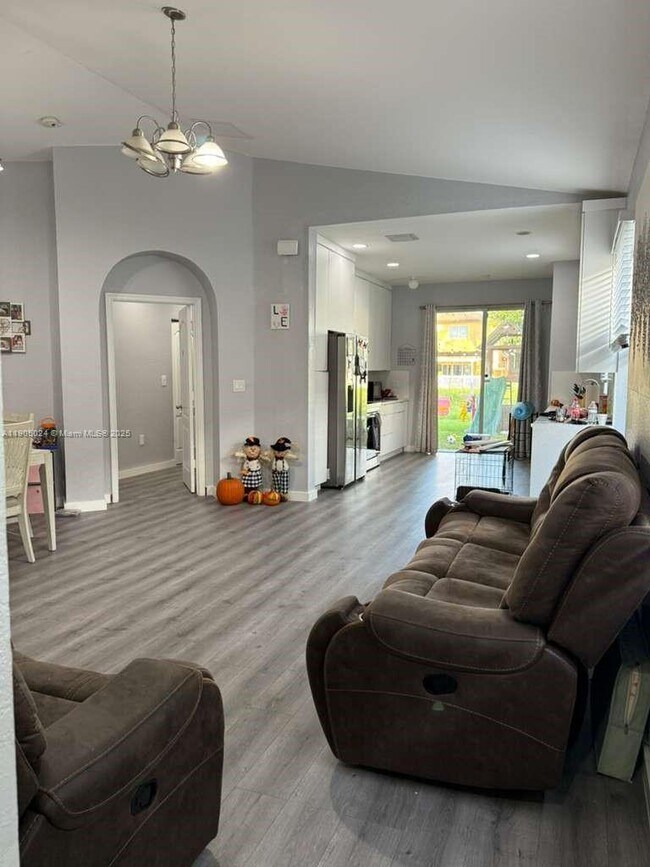 Photo - 1271 NE 40th Rd