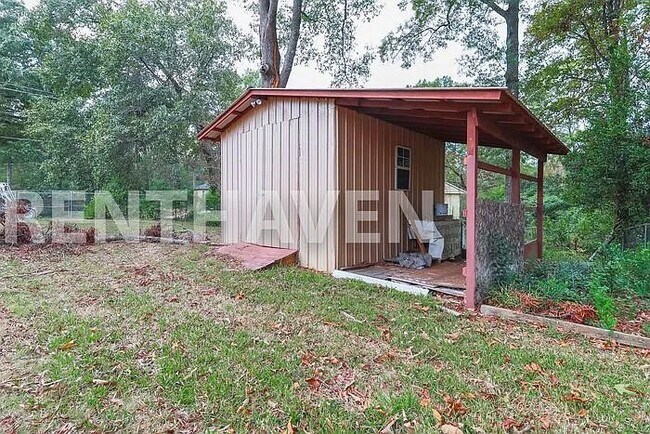 Photo - 301 Oregon Trail