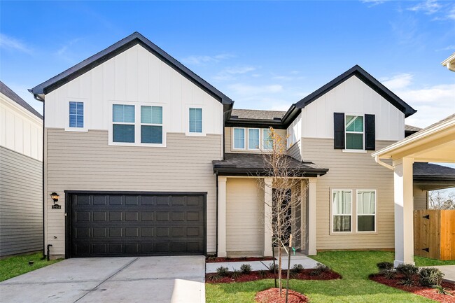 Building Photo - 22714 Terrazzo Dr