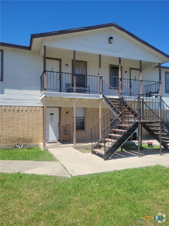 Building Photo - 4807 Rainbow Cir Unit A Rental