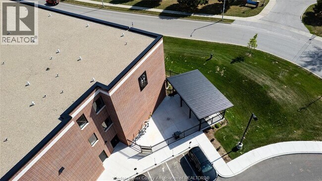 Photo - 3180 Meadowbrook Ln Unit 206