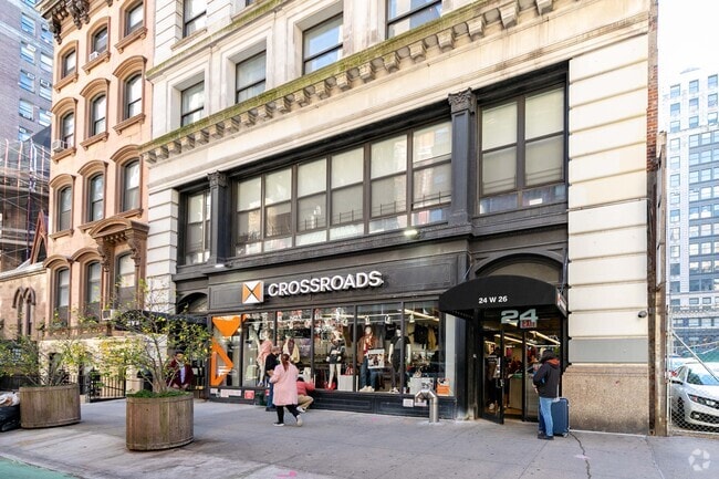 Photo - 22-24 W 26th St