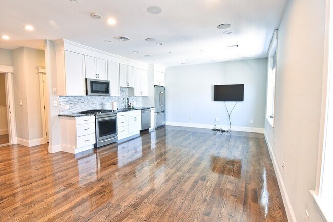 Photo - 57 L St Unit 2