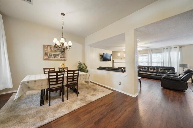 Photo - 174 Ramwind Ct