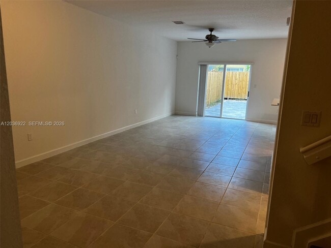 Photo - 1120 SE 26 TERR
