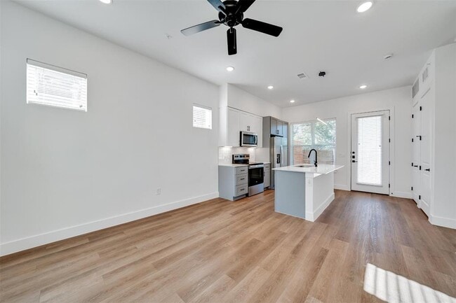 Photo - 1601 Mustang Dr Condo