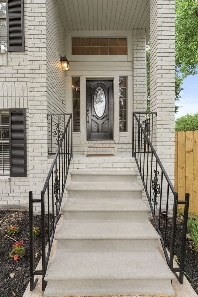 Photo - 1301 James St