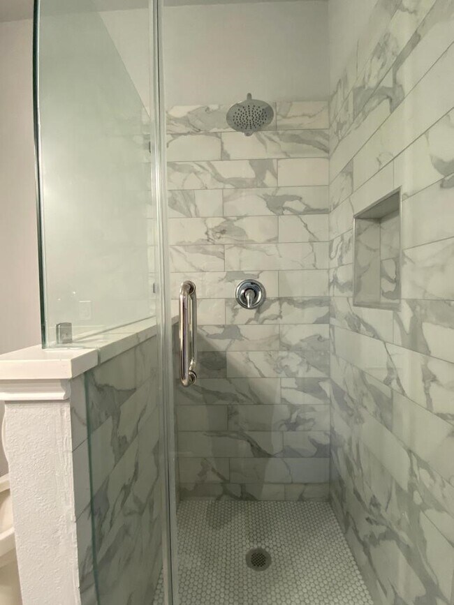 Photo - 7655 Ameswood Rd