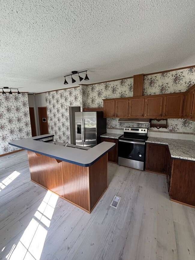 Photo - Beautiful 4 Bedroom Home in Blanchard!